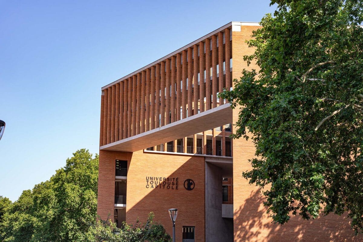 Toulouse School of Economics