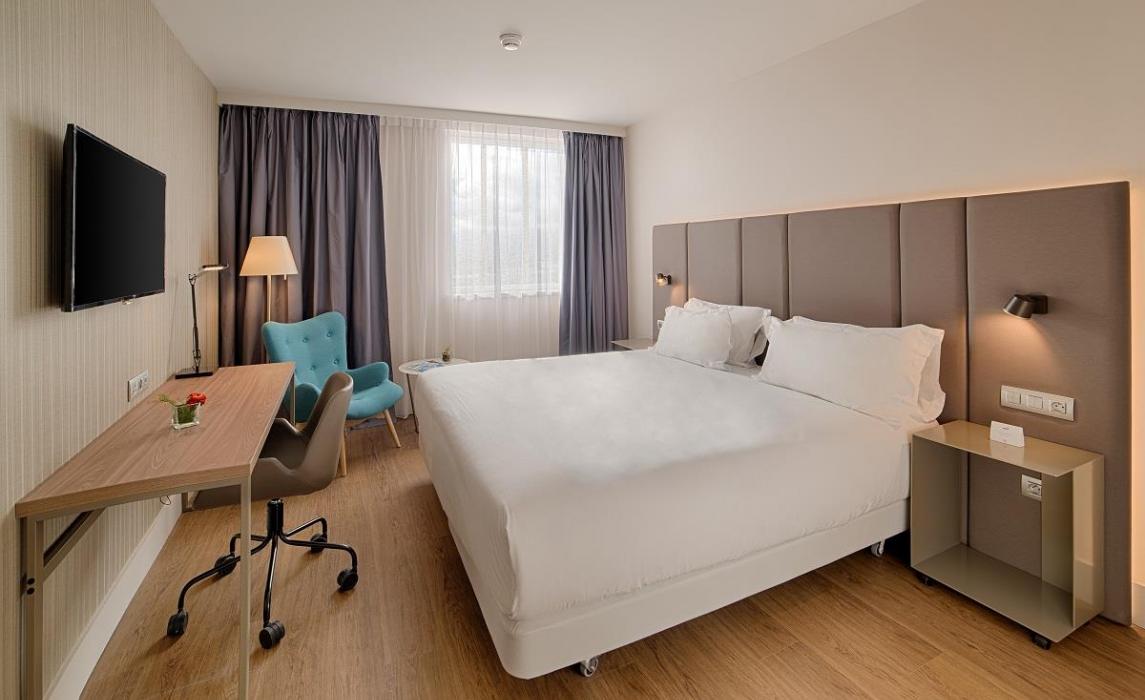 NH HOTEL TOULOUSE AIRPORT